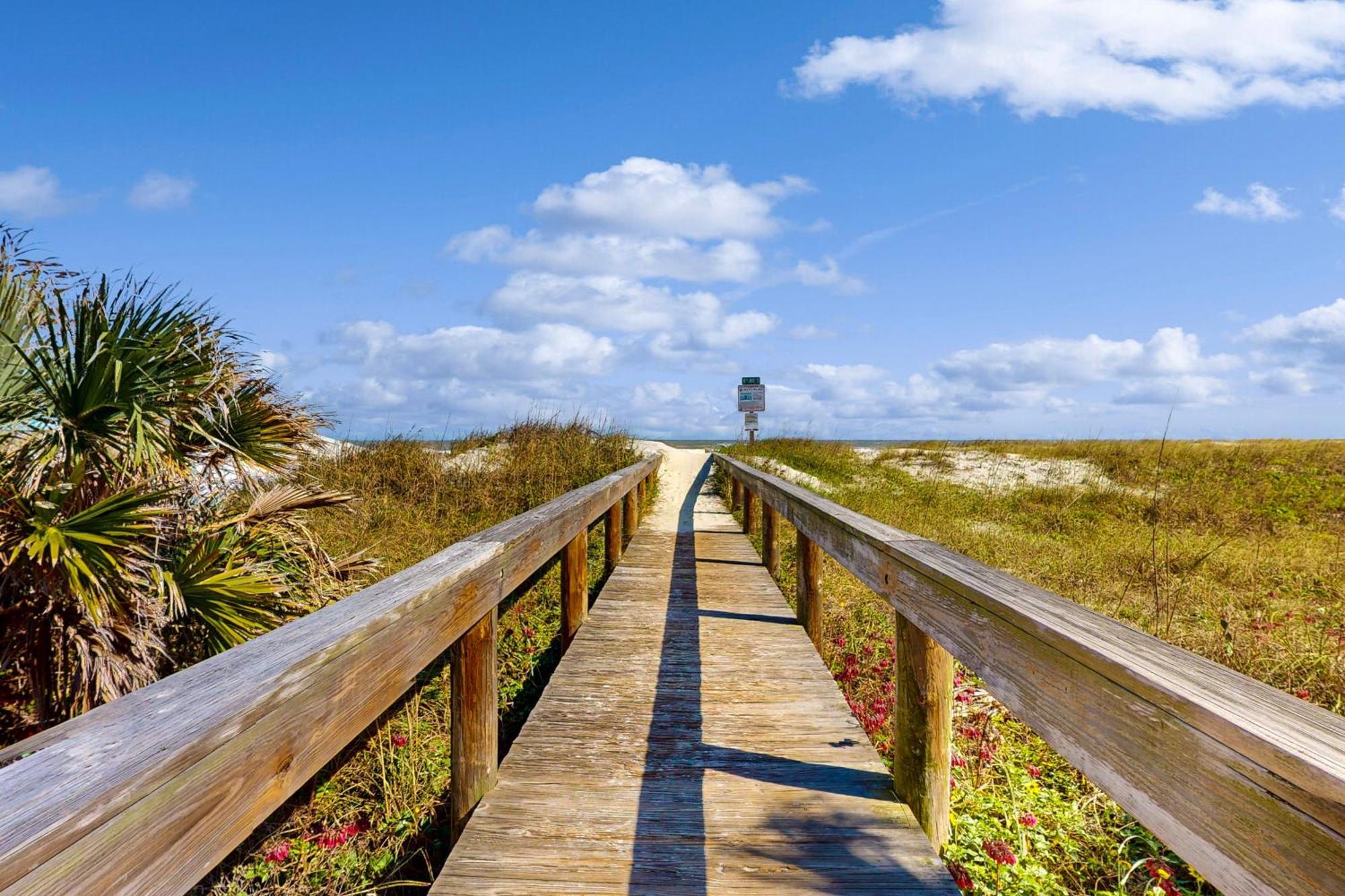 ג'קסונוויל ביץ' Jax Beach Oceanfront Getaway חדר תמונה